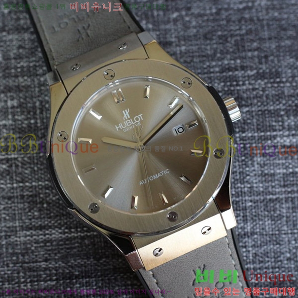ST ���� ������ Hublot Ŭ���� ǻ�� 44mm HF8971-1