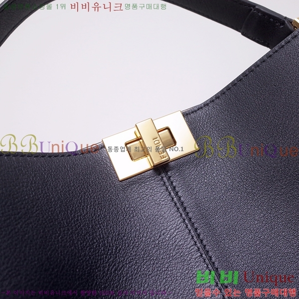#��� ��ī�� X ����Ʈ �̵� F01130D6100-4