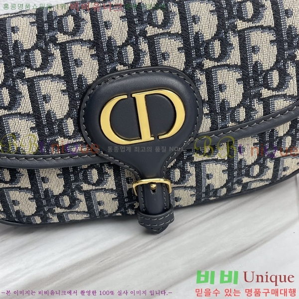 #��� �ٺ� �̽�Ʈ-����Ʈ�� 18812-200