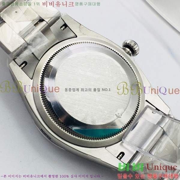 �η��� ���̽��� ������� ��������Ʈ EW126233-104