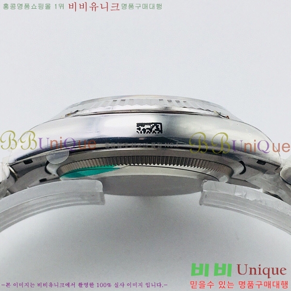 �η��� ���̽��� ������� ��������Ʈ EW126233-124