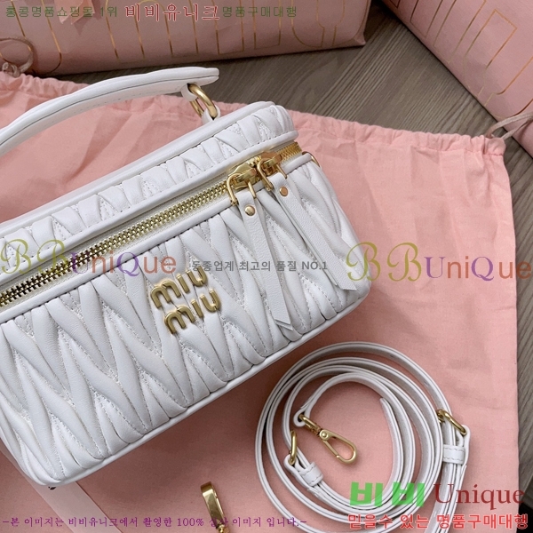 #�̿�̿� ���׶�� ���� ���� ����� 5BH226-105
