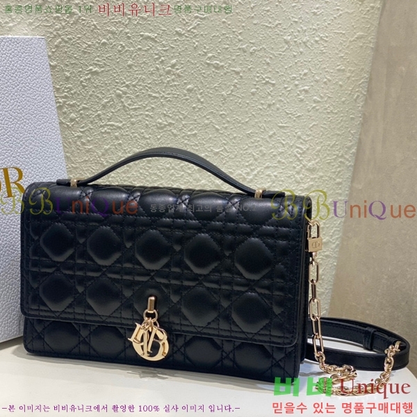 #��* �̽� ����� ž �ڵ� �� M0997-102