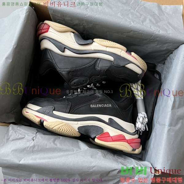 �߷��þư� Ʈ���� S ����Ŀ�� 50BL23111613-42
