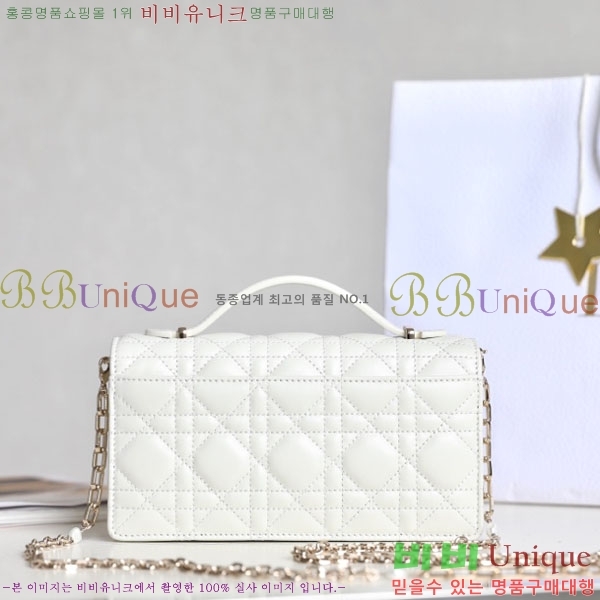 #��� �̽� �̴Ϲ� M65552-700