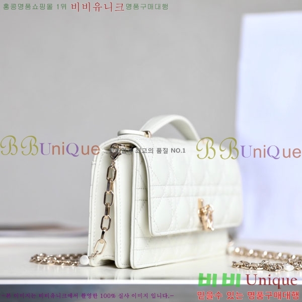 #��� �̽� �̴Ϲ� M65552-700