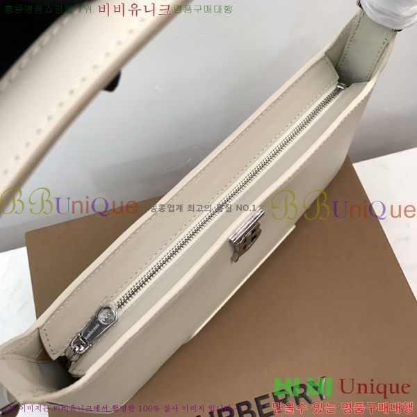 ������ �̴� Ŭ��ġ�� 34BU245252-1
