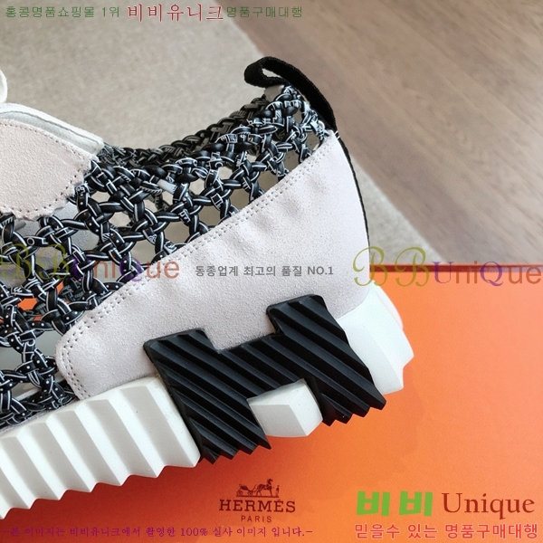 �����޽� �ٿ�� ����Ŀ�� 36H245379-6