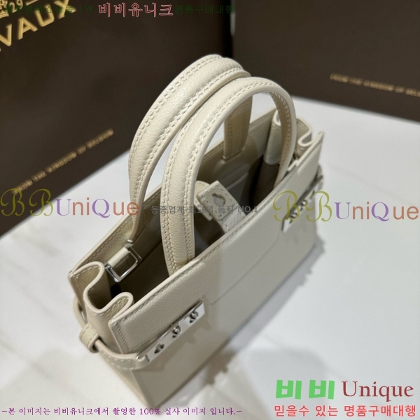#���� ����Ʈ ũ���� ��Ʈ�� 1680125-101