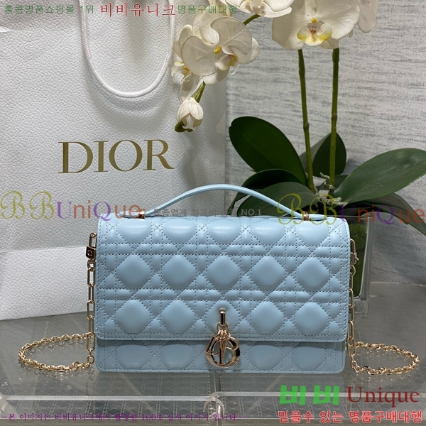 #��* �̽� ����� ž �ڵ� �� M0997-105