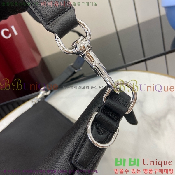 #���� B ���� ũ�ν��ٵ�� 801887-631