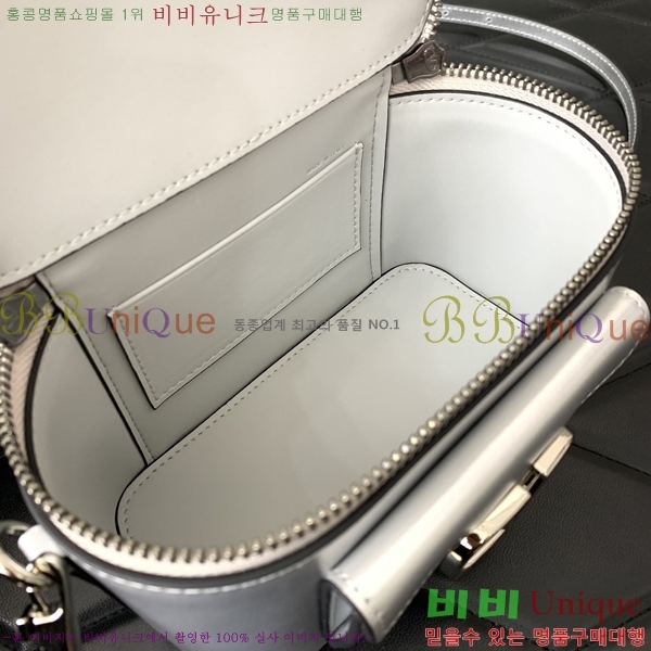 #�߷�Ƽ�� ����ٴ� �̴� �۾��� ���� �ڵ�� 5036-5