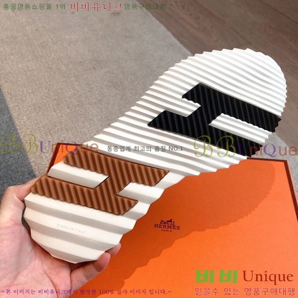 �����޽� �ٿ�� ����Ŀ�� 34H746537-6