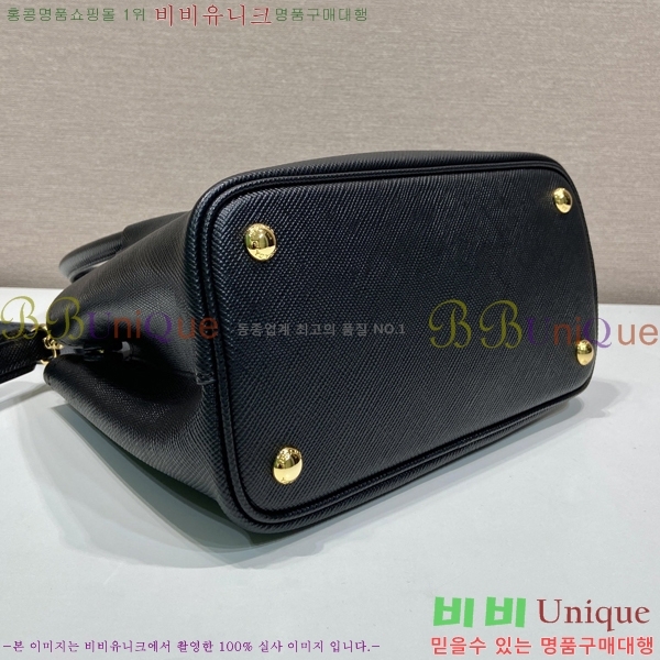 #����� �ﰢ�ΰ� �κ����� 1BG443-301