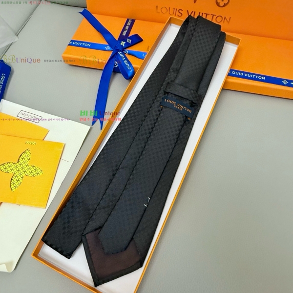 #���̺��� Ŭ���� ��Ÿ�� 9L255913-3