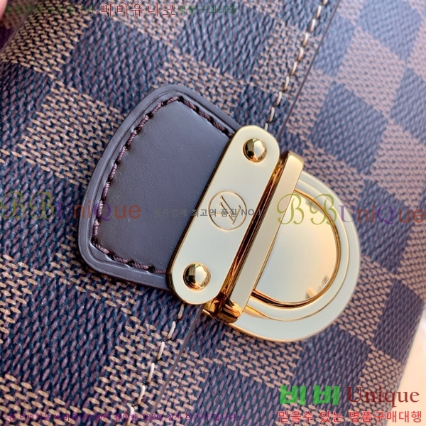 #���̺��� ũ�ν��� M60006-1012