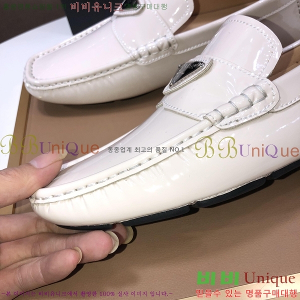 ���� ����� ���� P571868-3