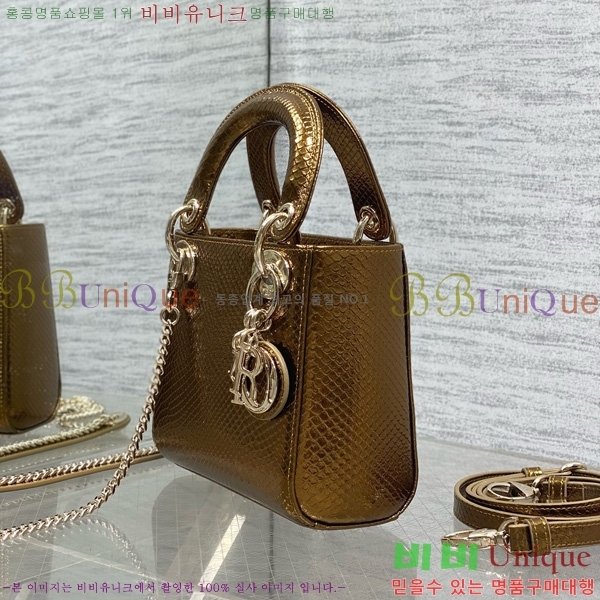 #��� ���̵�� �̴� M0505-70715