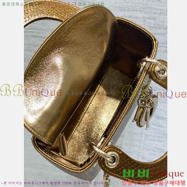#��� ���̵�� �̴� M0505-70715