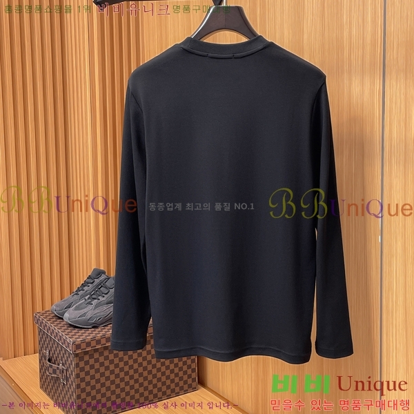 ���� ��**�� ���� Ƽ���� MO2716945-1