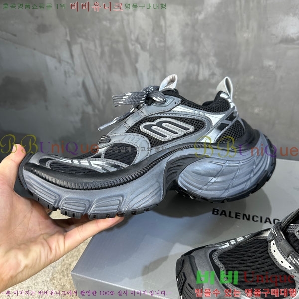 �߷��þư� 6XL Ʈ���̳� ����Ŀ�� BLA3568901-4