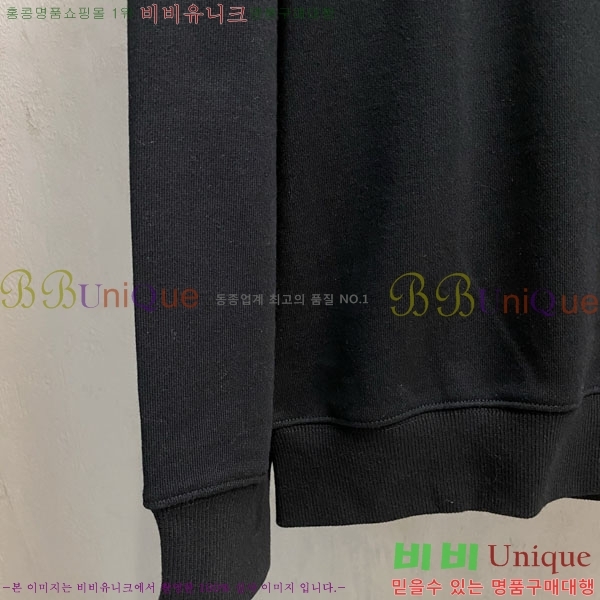 ���� ��**�� ������ MO234713-1