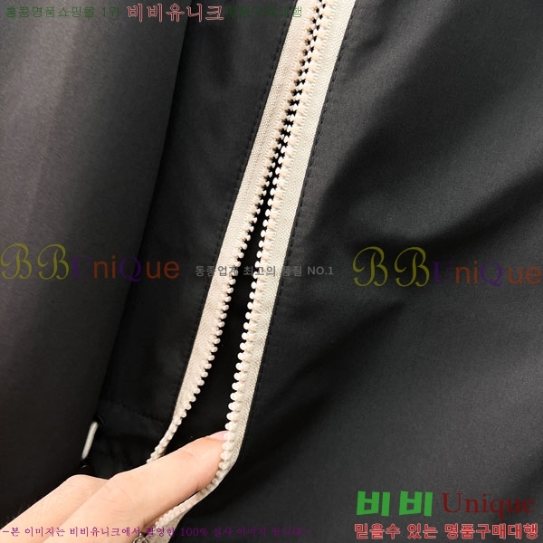 ���� ��**�� ���� MO836166