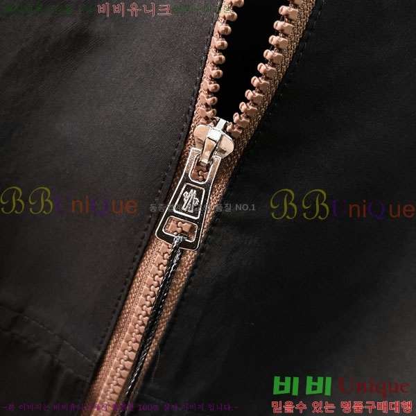 ���� ��**�� ���� MO836176