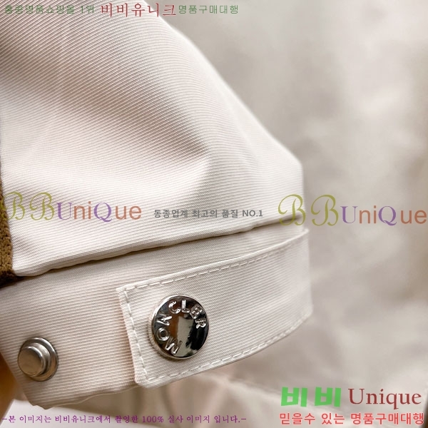 ���� ��**�� ���� MO836174