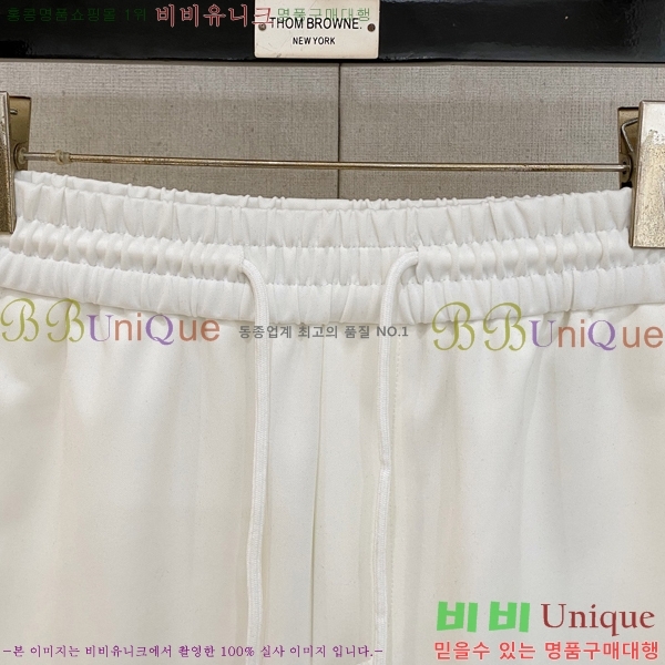���� ���ڷ� ��ġ�ڸ� �ݹ��� BC264707-2