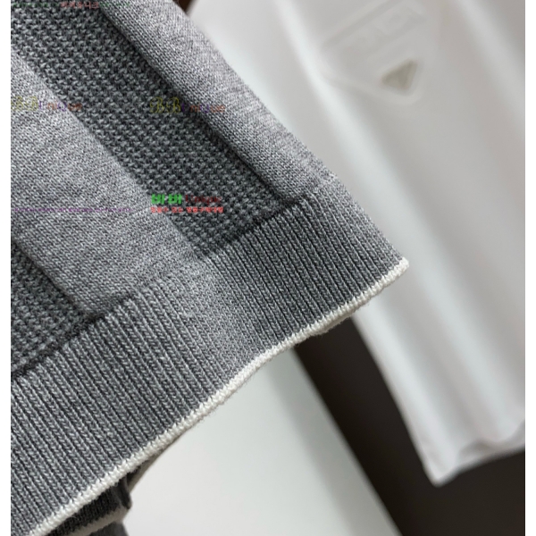 ���� ���ڷ� ��ġ�ڸ� ī�� ���� Ƽ���� BC152897-1