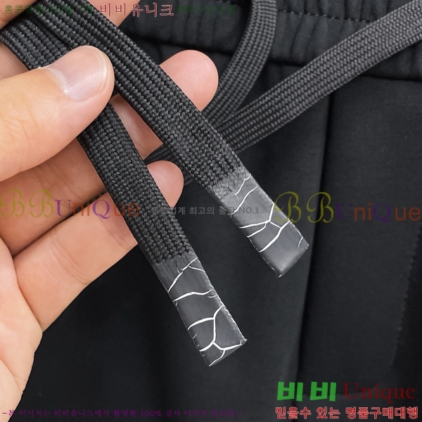 ���� �߷��þư� �ݹ��� BA136945-1