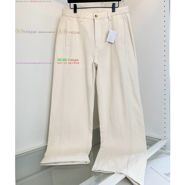 ���� ���ڷ� ��ġ�ڸ� û���� BC247385