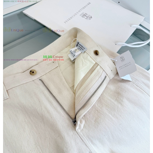 ���� ���ڷ� ��ġ�ڸ� û���� BC247385
