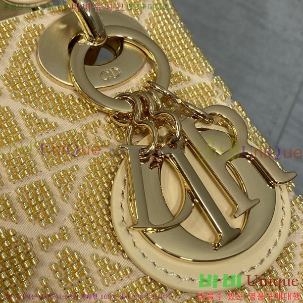 #��* ���̵�� �̴� M0505-7504