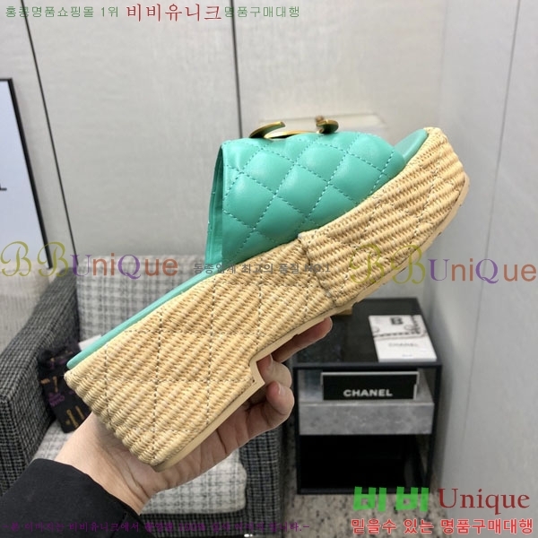 ��* �� ������ ���� 29CH6752512-4