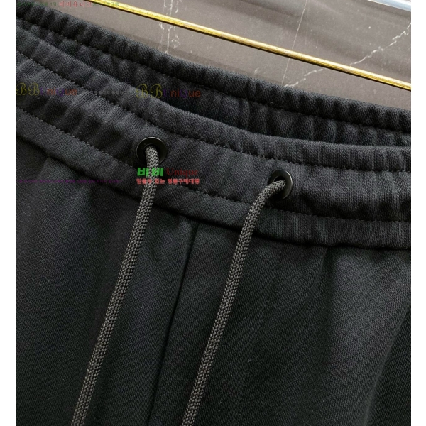���� ũ������ �ݹ��� CH413782-5
