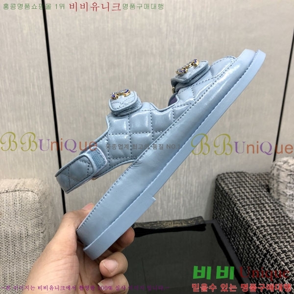 ��* ���� 31CH6752517-4
