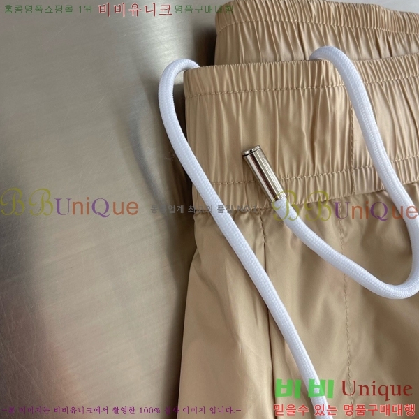 ���� ���ڷ� ��ġ�ڸ� �ݹ��� BC261438-1