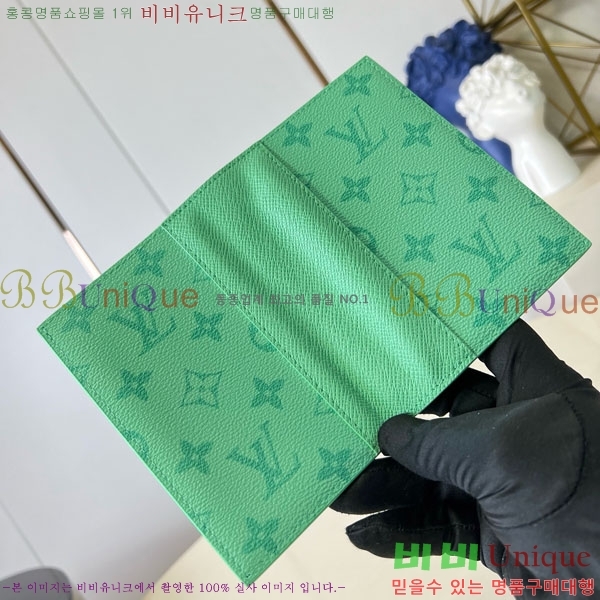 #����*�� �н���Ʈ Ŀ�� M27645-101