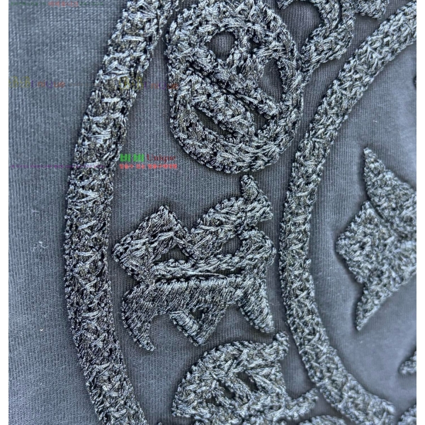 ���� ũ������ ���� Ƽ���� CH628515-9