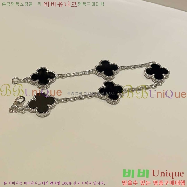 ��Ŭ�������� ���Ժ�� 5�� ��Ƽ�� ���� VA26623-4