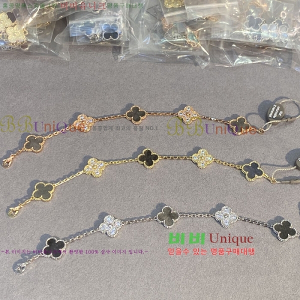 ��Ŭ�������� ���Ժ�� 5�� ��Ƽ�� ���� VA26626-2
