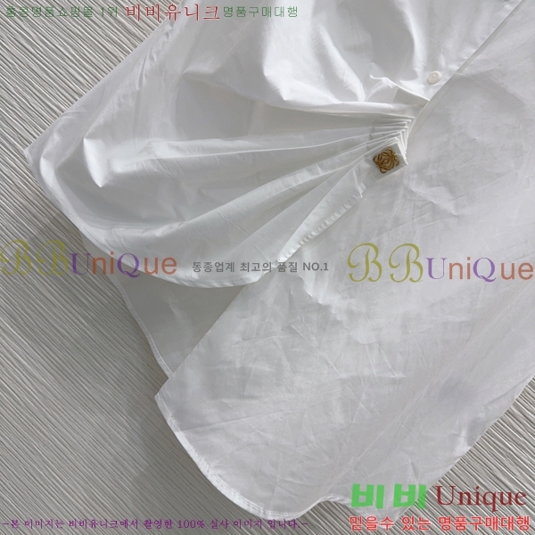 ���� �ο��� �μҸ� ����콺 LOW356570-2