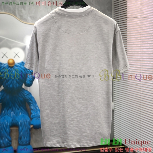 ���� ���ڷ� ��ġ�ڸ� ���� Ƽ���� BC675785-2