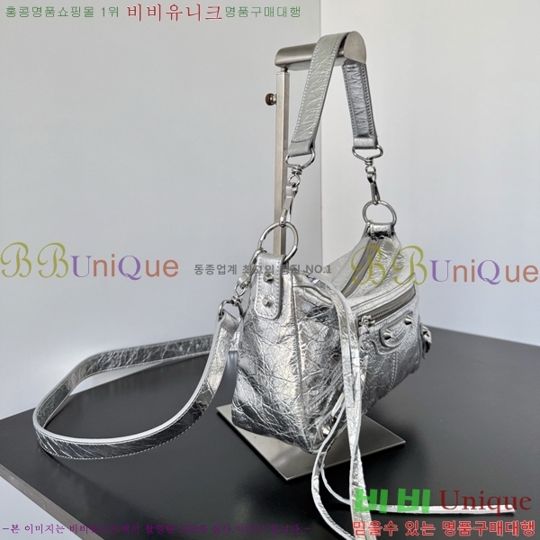 #�߷��þư� 𝗟𝗘 𝗖𝗜𝗧𝗬 𝗠𝗼𝘁𝗼 ����� 71254-104