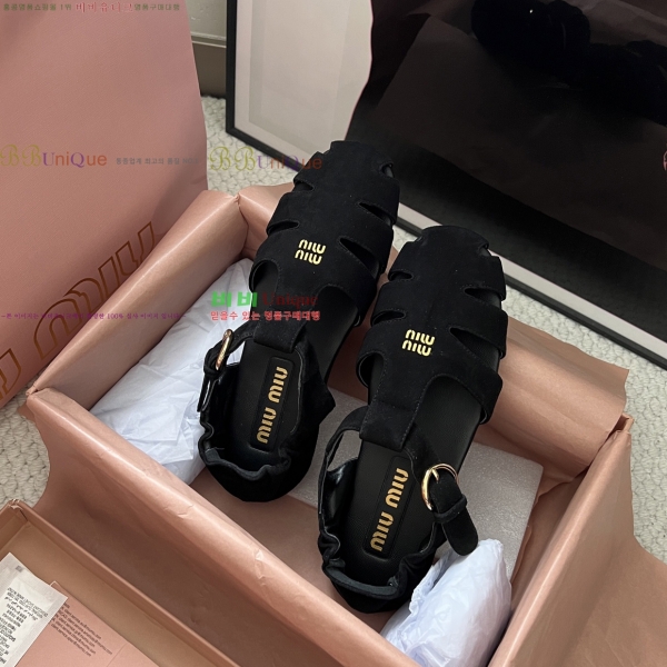 ���� �̿�̿� ���� 33MU266137-2