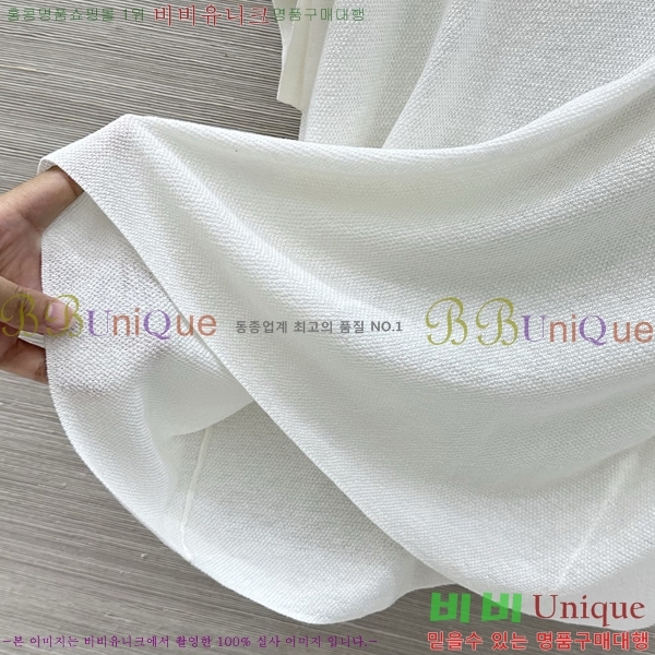���� ���ڷ� ��ġ�ڸ� ���� Ƽ���� BC3535467-9