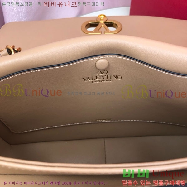 #�߷�Ƽ�� ����ٴ� �̵�� DJUNA ü�ι� 4015-104