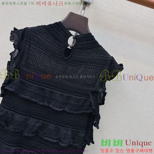 ���� ���ο� ���ǽ� CHE03643-4